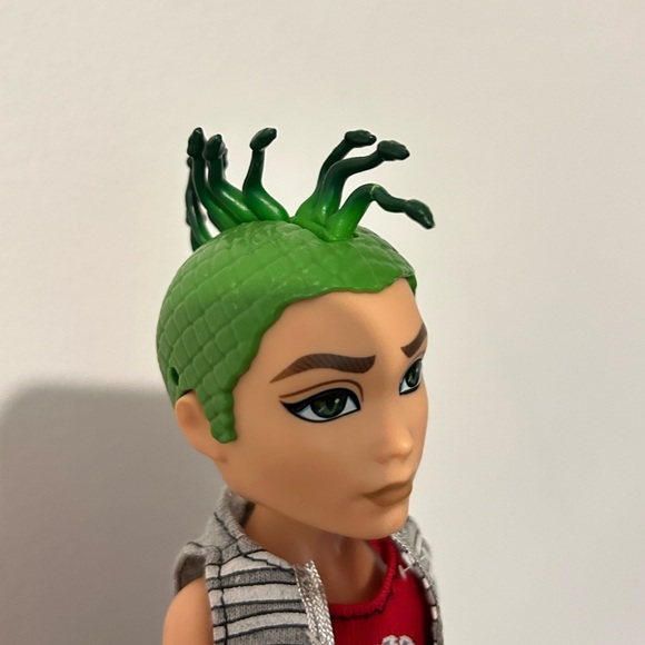 Monster High Doll Ghouls Alive Deuce Gorgon Doll - Picture 3 of 8